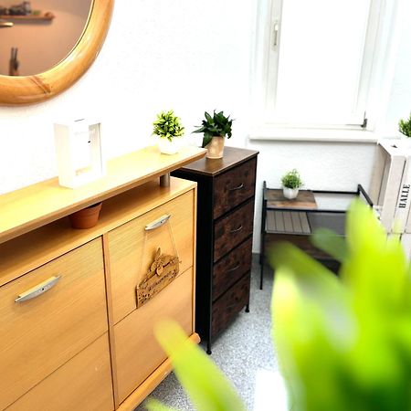 Piano Apartment Halle Center - Netflix - Free Wifi 2 Εξωτερικό φωτογραφία