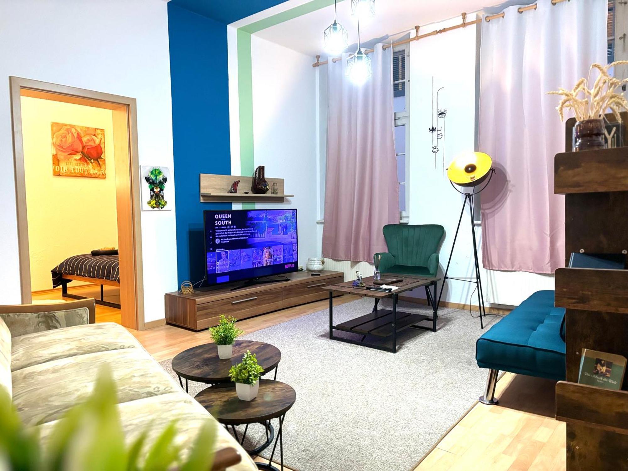 Piano Apartment Halle Center - Netflix - Free Wifi 2 Εξωτερικό φωτογραφία
